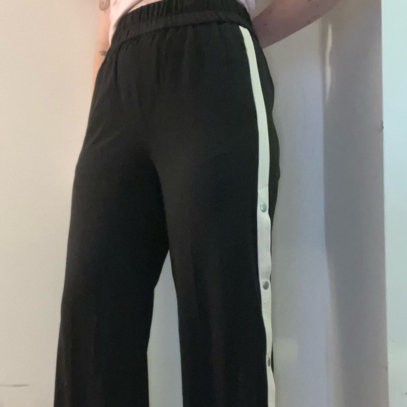 InWear Tearaway Pants 10 (fits like a 6-8) - Picture 3 of 11